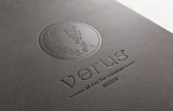 όψη βαθυτυπίας σε καφέ δερματίνη