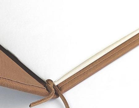 βιβλιοδεσία με κορ΄δόνι (εσωτερικά)